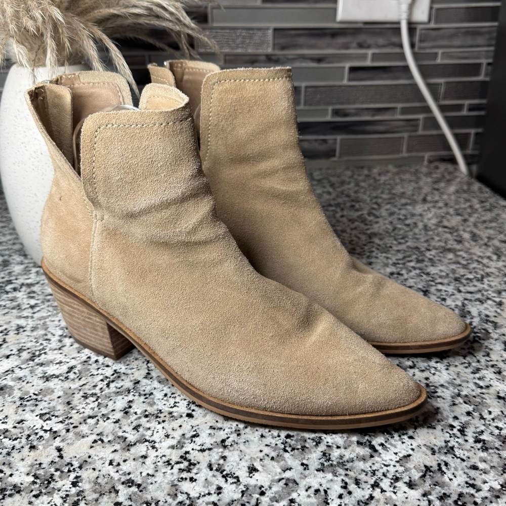 Lisa Vicky Women's Tan Camel Noblex Suede Leather Chunky Heel Western Boots